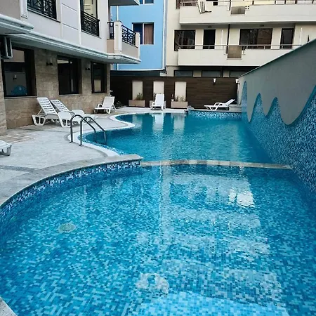 公寓 Golden Sea View New