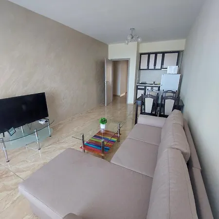 Golden Sea View New 帕莫瑞