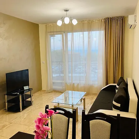 Apartament Golden Sea View New *