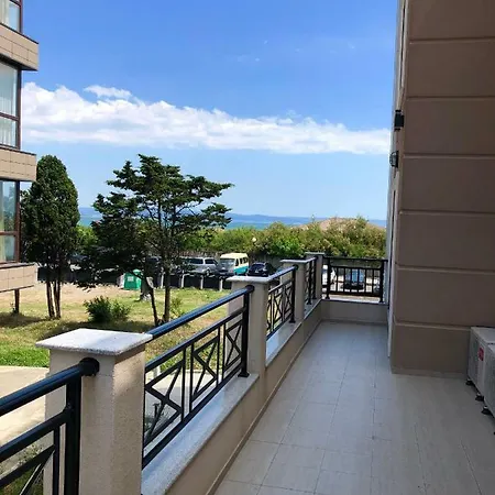 公寓 Golden Sea View New