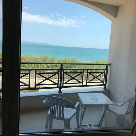 Golden Sea View New 帕莫瑞