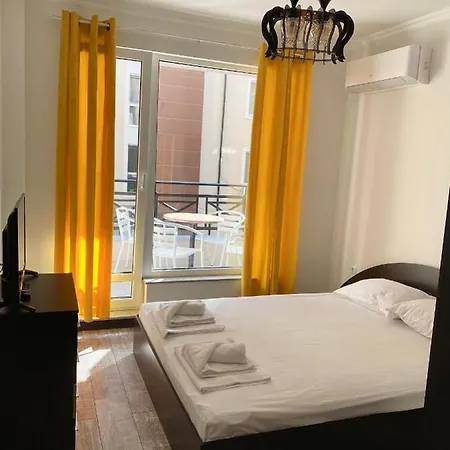 Golden Sea View New Apartment
