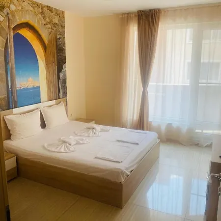 Apartment Golden Sea View New
