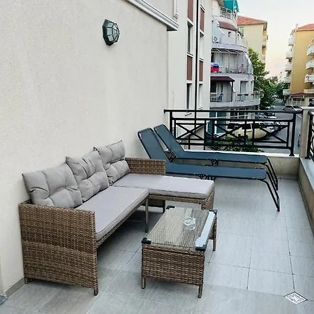 Апартаменты Golden Sea View New Поморие