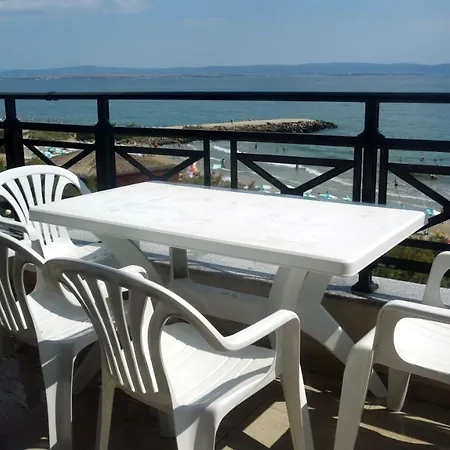 Golden Sea View New *