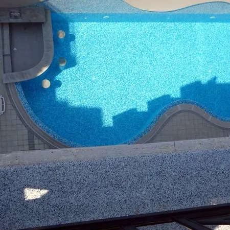 Апартаменты Golden Sea View New Поморие