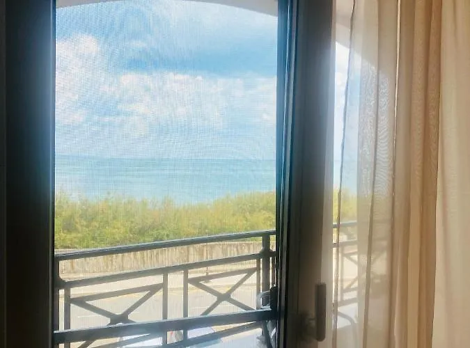 Golden Sea View New *