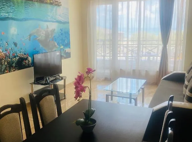 Golden Sea View New *