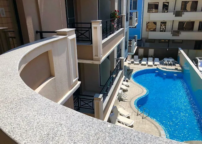 Golden Sea View New *