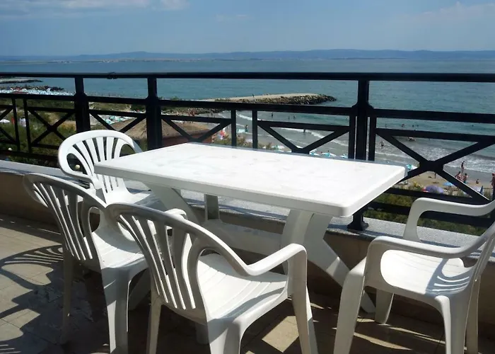 Golden Sea View New *